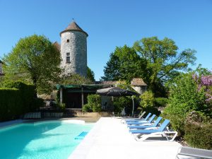 Pool complex by Chateau de Sadillac